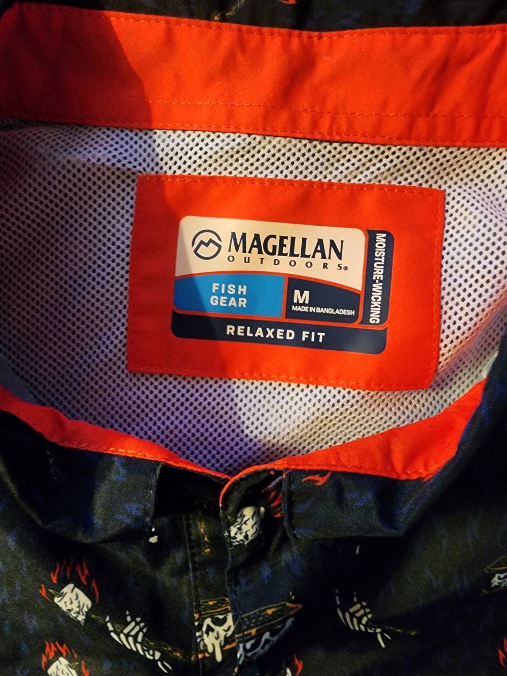 Magellan Outdoors Navy Short-Sleeve Button-Up Shirt with Red Accent - Picture 3 of 8